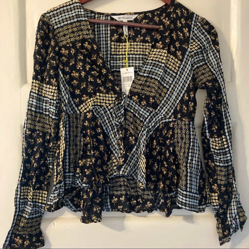 BCBGENERATION Ditsy Floral Blouse